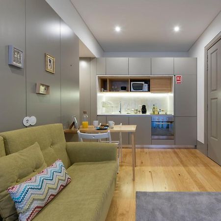 Lovelystay - Stylish Central Apartment By Bolhao Market OOporto Extérieur photo